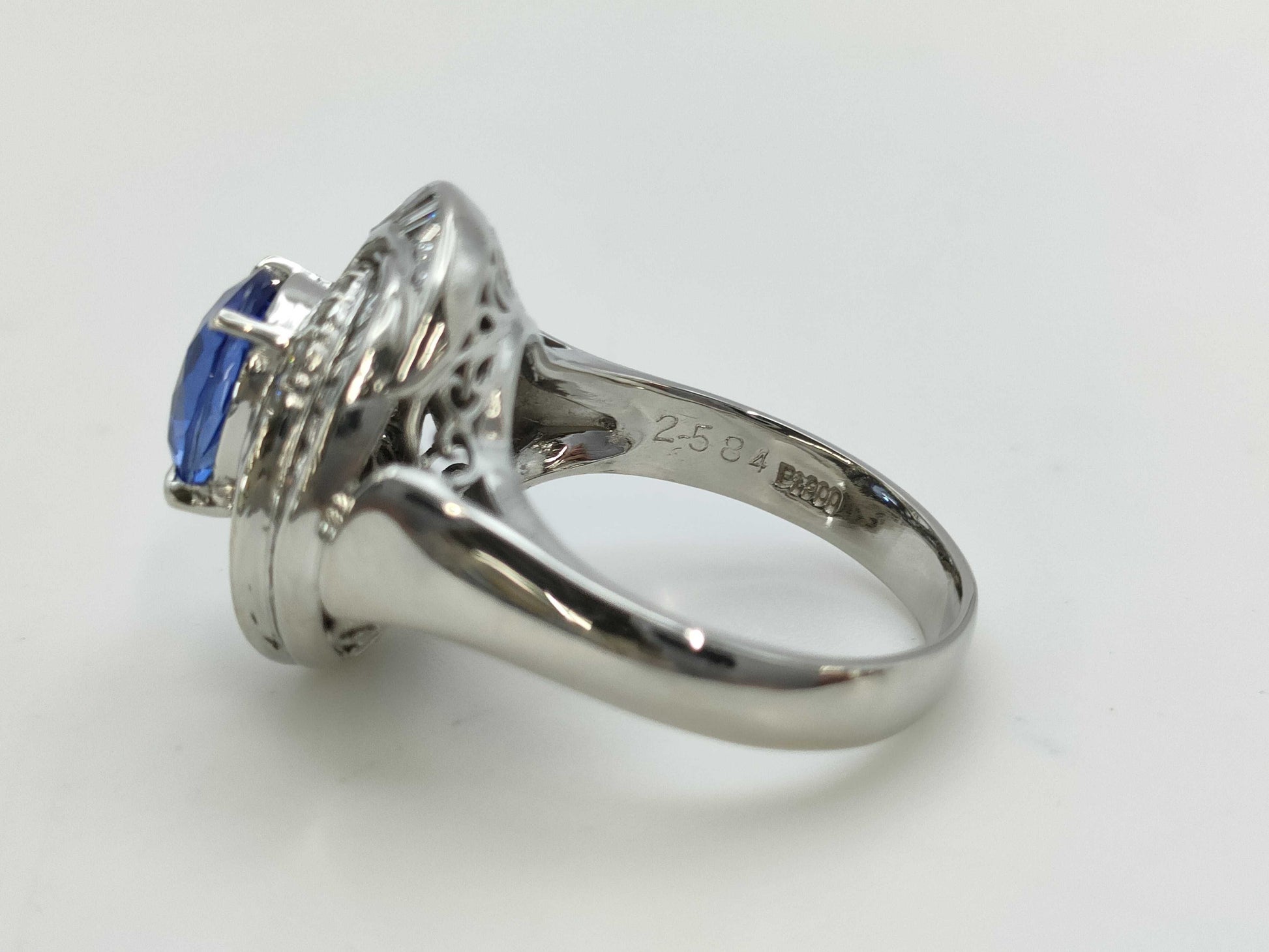 S2.58ct D1.34ct PT900 12.4g Ring 