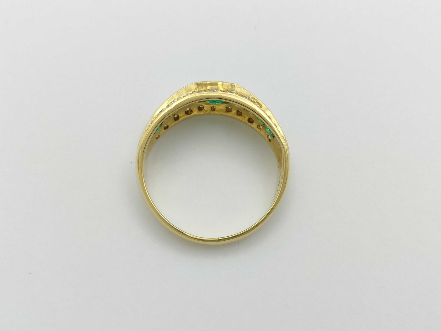 Emerald and Diamond 18K 3.4g Ring 