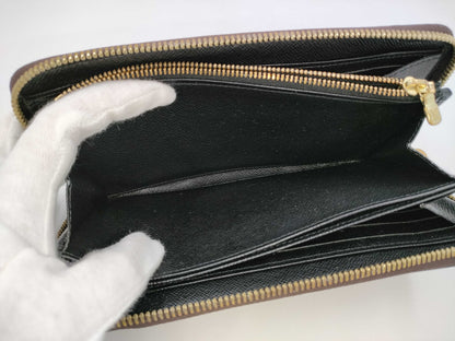 LOUIS VUITTON Monogram Giant Reverse Zippy Wallet