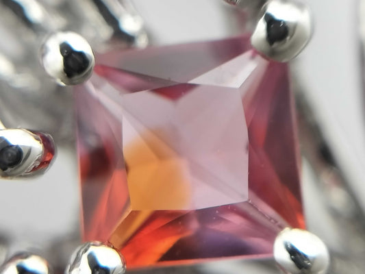 PS4.38ct D0.98ct K18WG 13.4g Brooch 