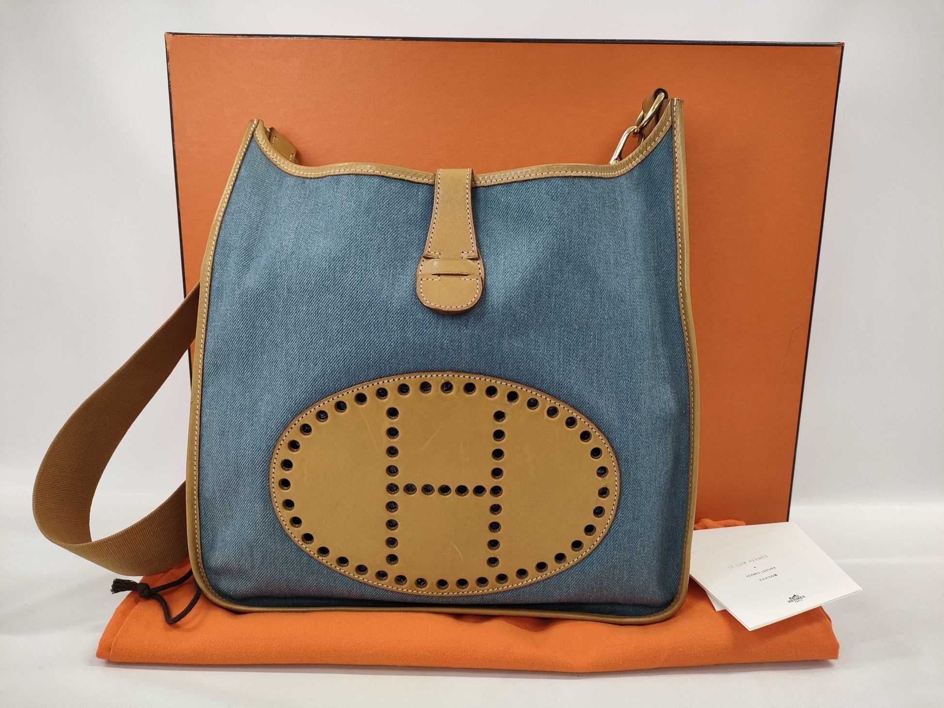 HERMES Evelyn 1GM Toile Jean Vache Gold GP 〇X Stamped Shoulder Bag