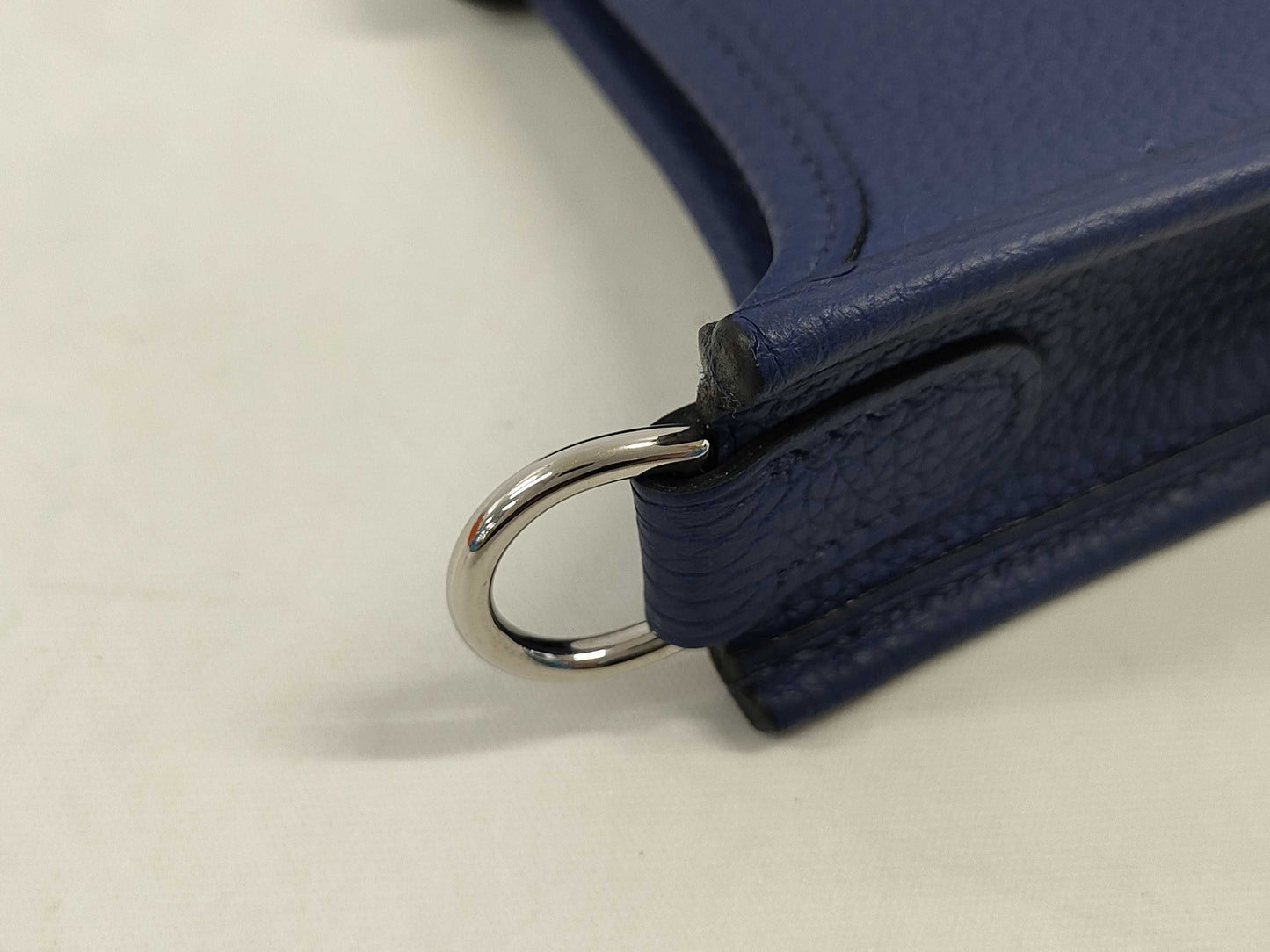 HERMES Evelyn TPM Taurillon Blue Saphir Stainless Steel Y Stamp Shoulder Bag