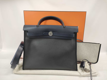 HERMES Airbag Zip 31PM Toile H Berline Vache Hunter Black Bleu Nuit Stainless Steel K Stamp Handbag