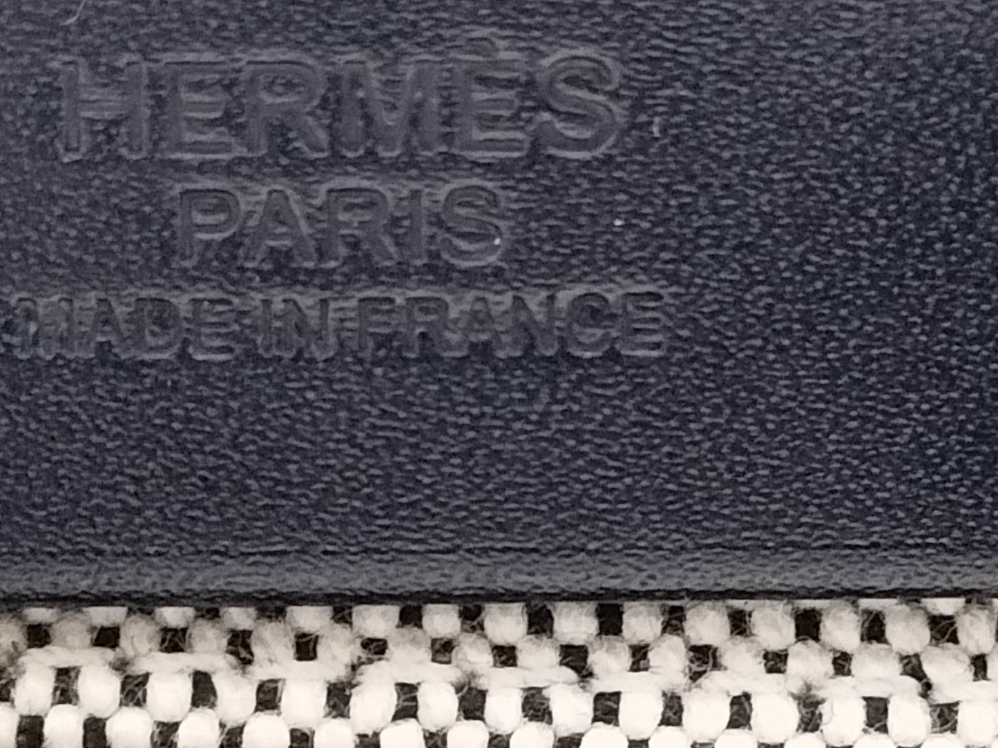 HERMES Airbag Zip 31PM Toile H Berline Vache Hunter Black GP K Stamp Handbag