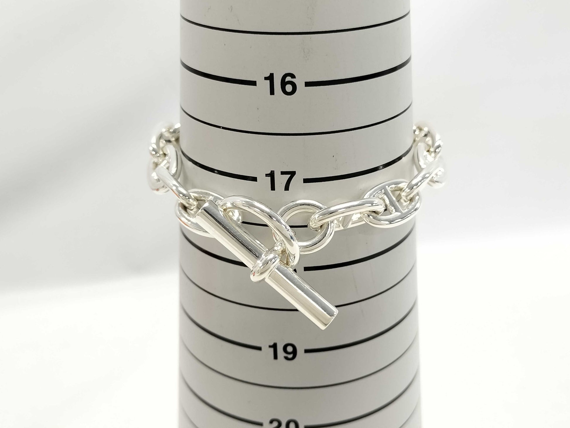 HERMES Chaine d'Ancre PM 16-Link Bracelet in Silver
