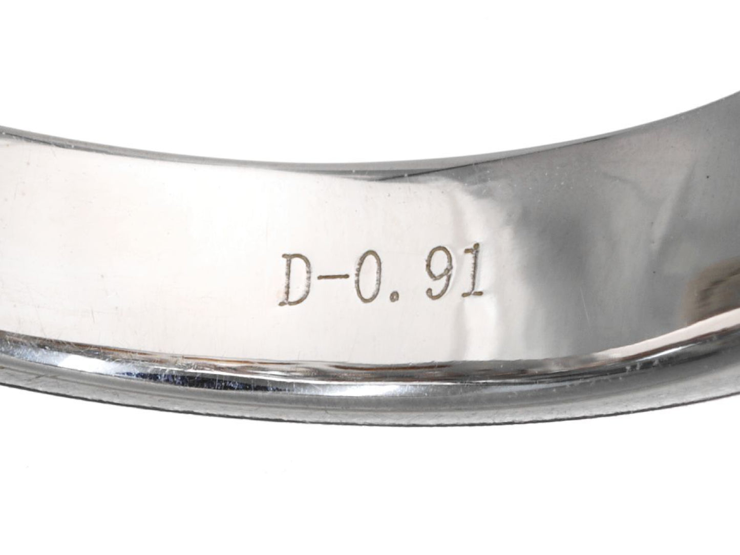 D0.91ct 750 6.2g Ring 