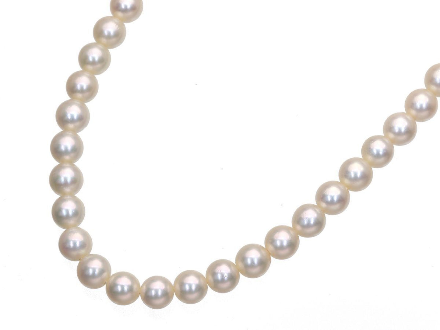 TASAKI Akoya Pearl Necklace, Diameter 5.6-5.9mm, Sterling Silver, 52.2g 