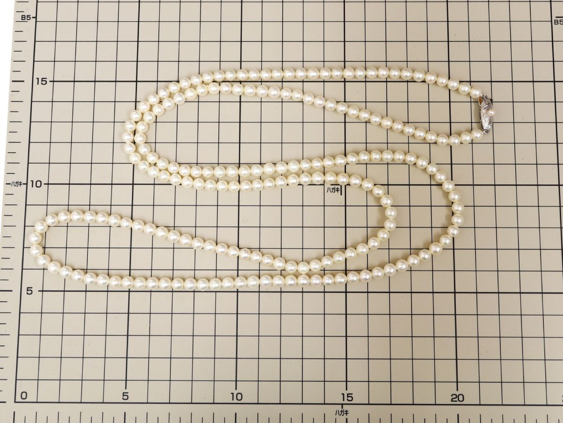 TASAKI Akoya Pearl Necklace, Diameter 7.6mm-8.0mm, Sterling Silver, 36.1g 