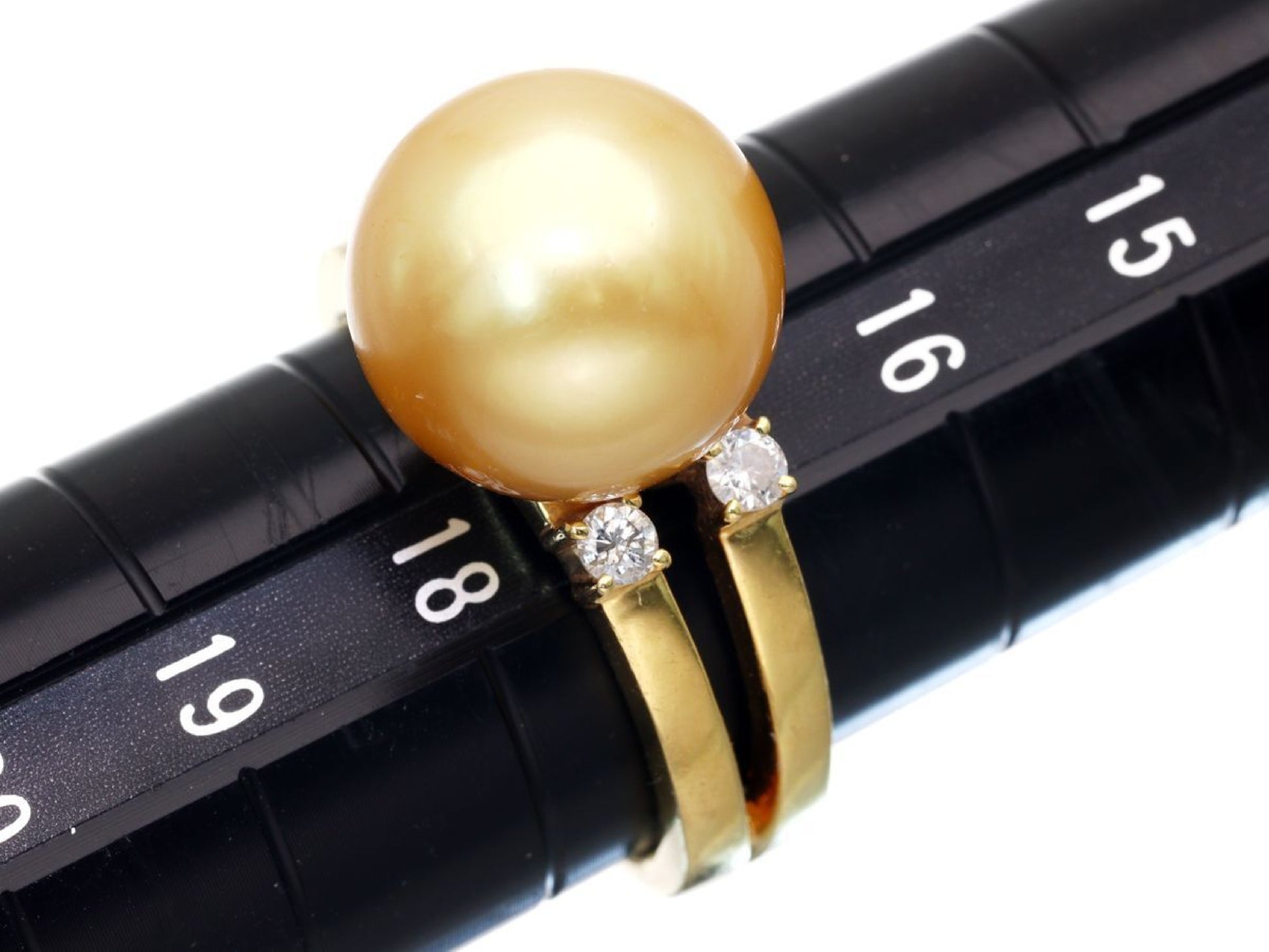 South Sea Pearl, Diameter: Approx. 12.8mm, D0.21ct, 18K Gold, 11.0g, Ring 