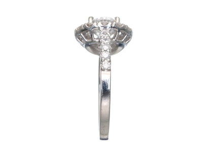 D1.050/0.54ct Pt900 4.1g Ring 