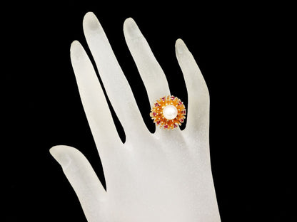 Akoya pearl ring, approximately 7.9mm diameter, ruby, 14K gold, 9.5g 