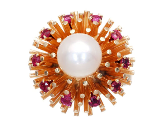 Akoya pearl ring, approximately 7.9mm diameter, ruby, 14K gold, 9.5g 