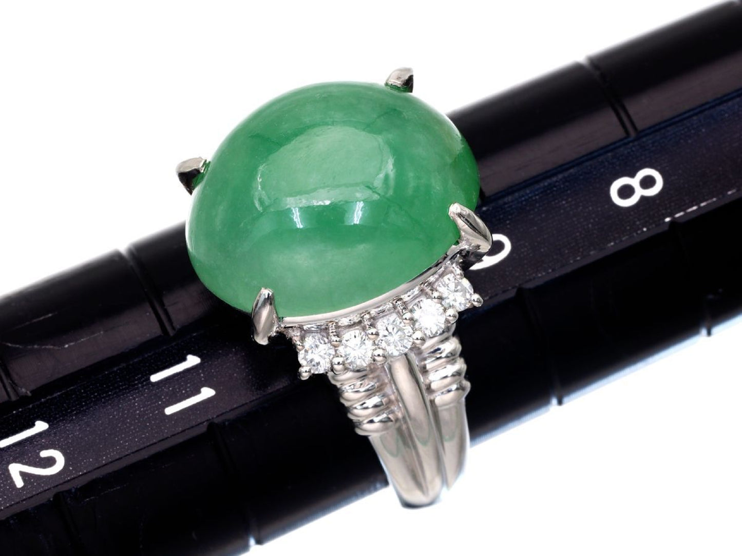 Jade 8.70ct D0.23ct Pt900 10.6g Ring 