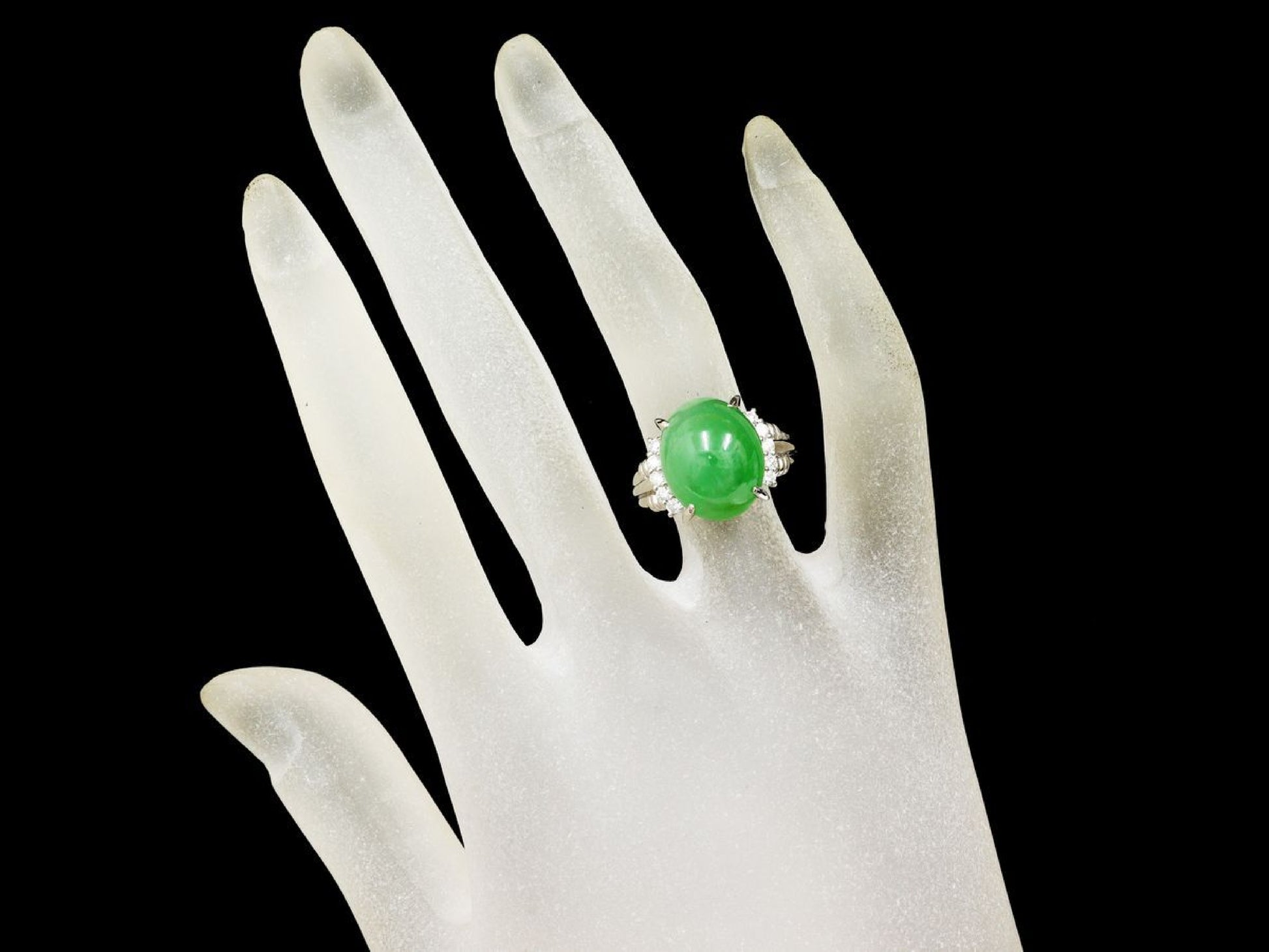 Jade 8.70ct D0.23ct Pt900 10.6g Ring 