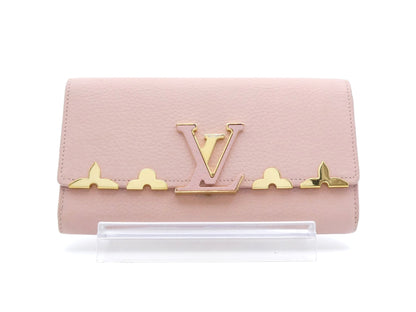 LOUIS VUITTON Portefeuille Capucines Wallet