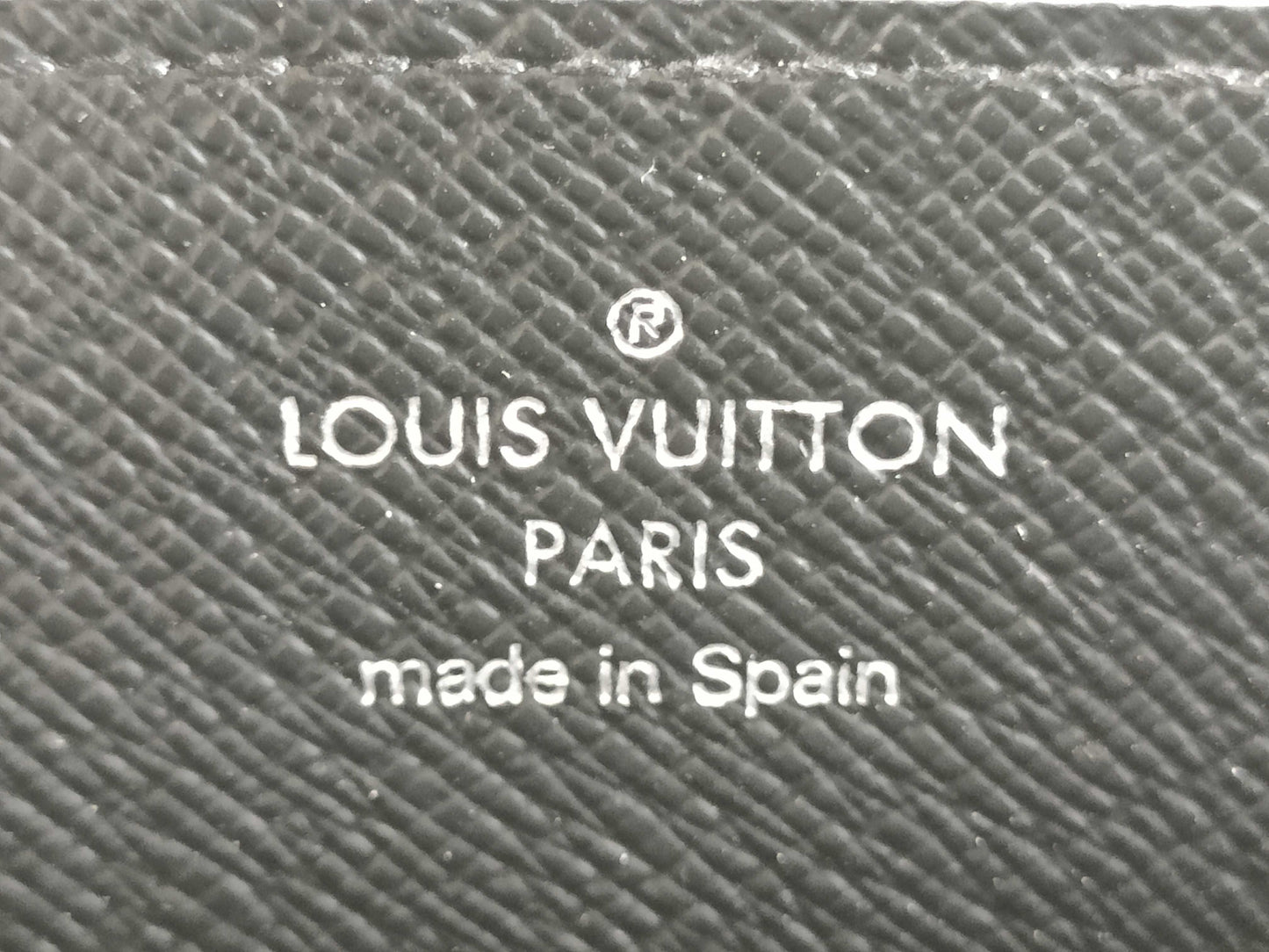 LOUIS VUITTON M61698 Monogram Louis Vuitton Zippy XL Monogram Eclipse Wallet