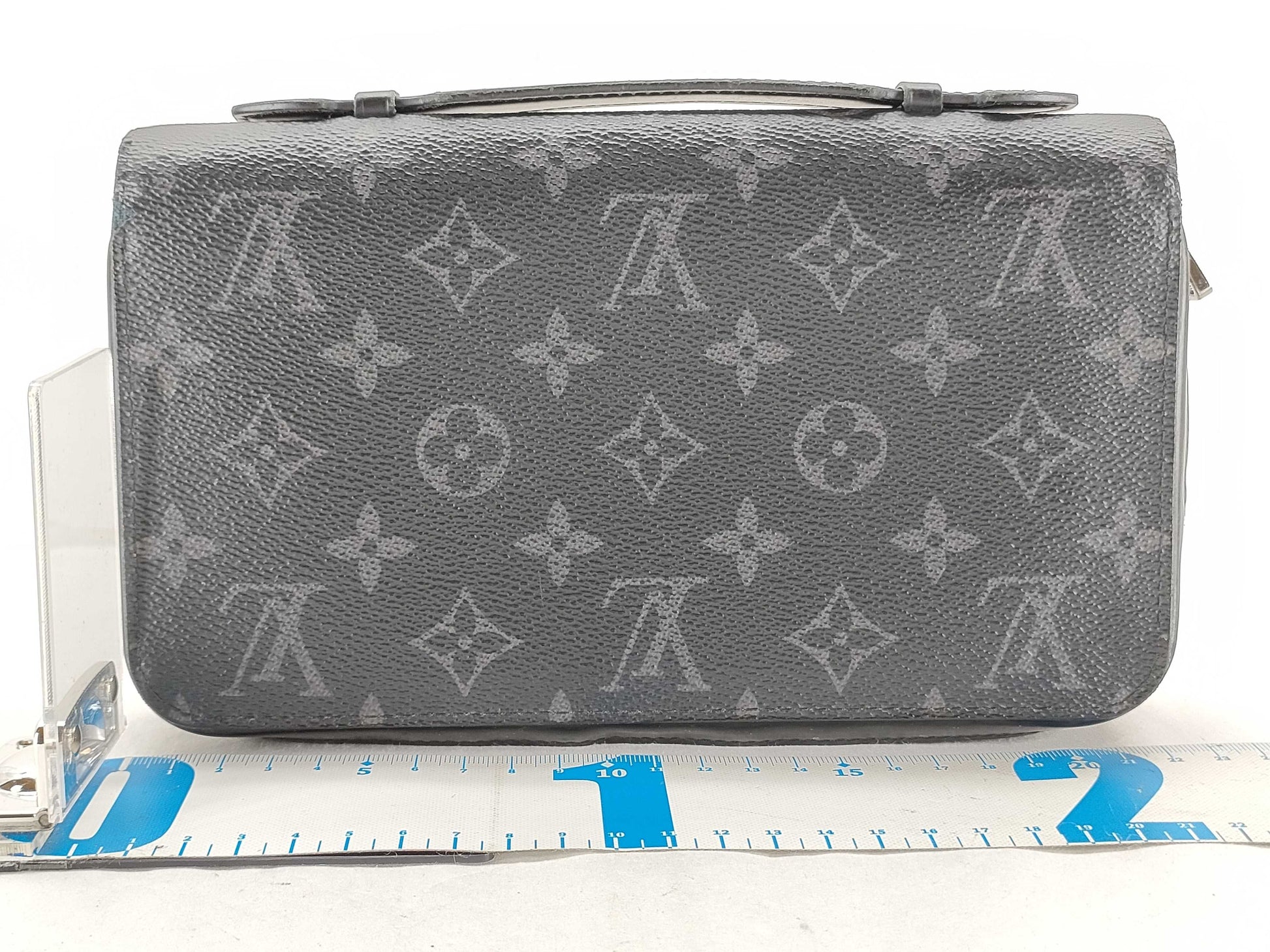 LOUIS VUITTON M61698 Monogram Louis Vuitton Zippy XL Monogram Eclipse Wallet