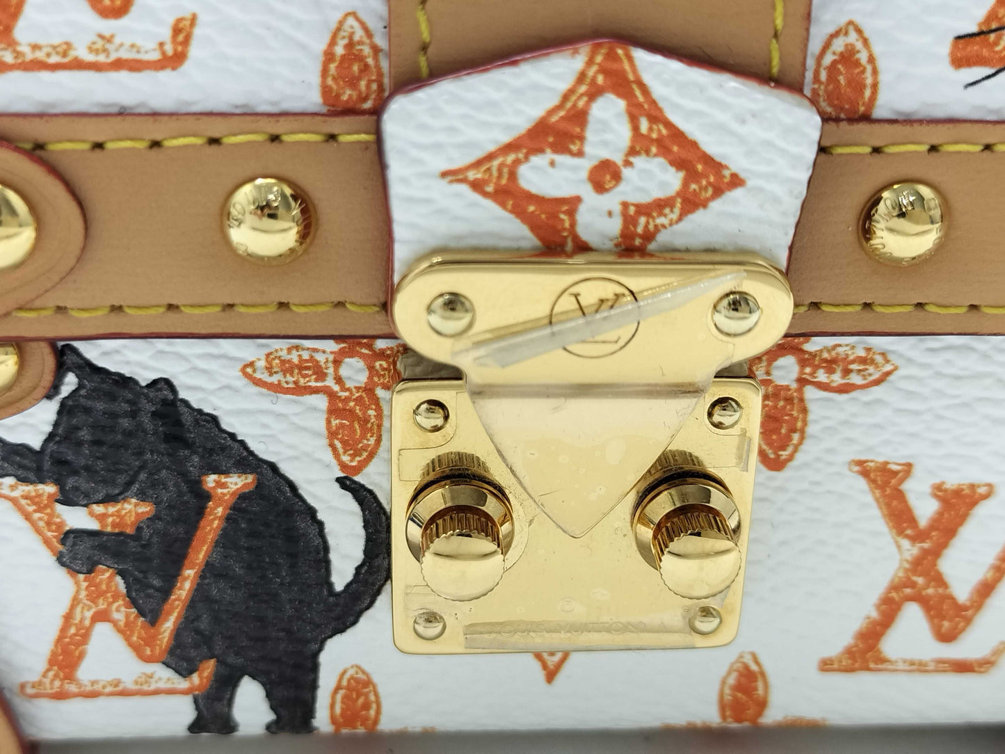 LOUIS VUITTON Monogram Louis Vuitton Trunk Catgram Transformed Pouch