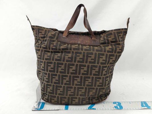 FENDI Zucca pattern FENDI canvas and leather Zucca tote bag