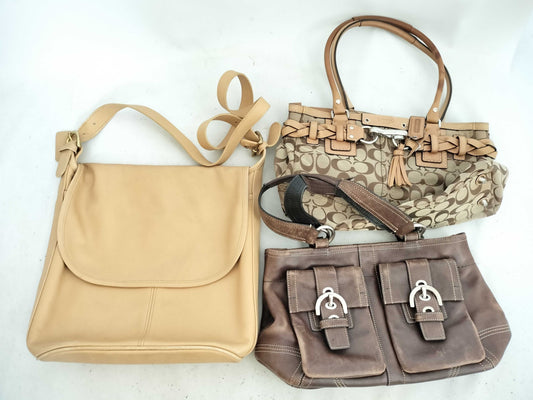COACH Signature Coach Old Coach Signature Shoulder Bag and Handbag Set 