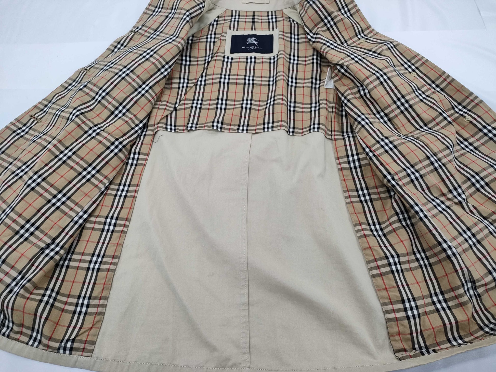BURBERRY Trench Coat 9 Coat