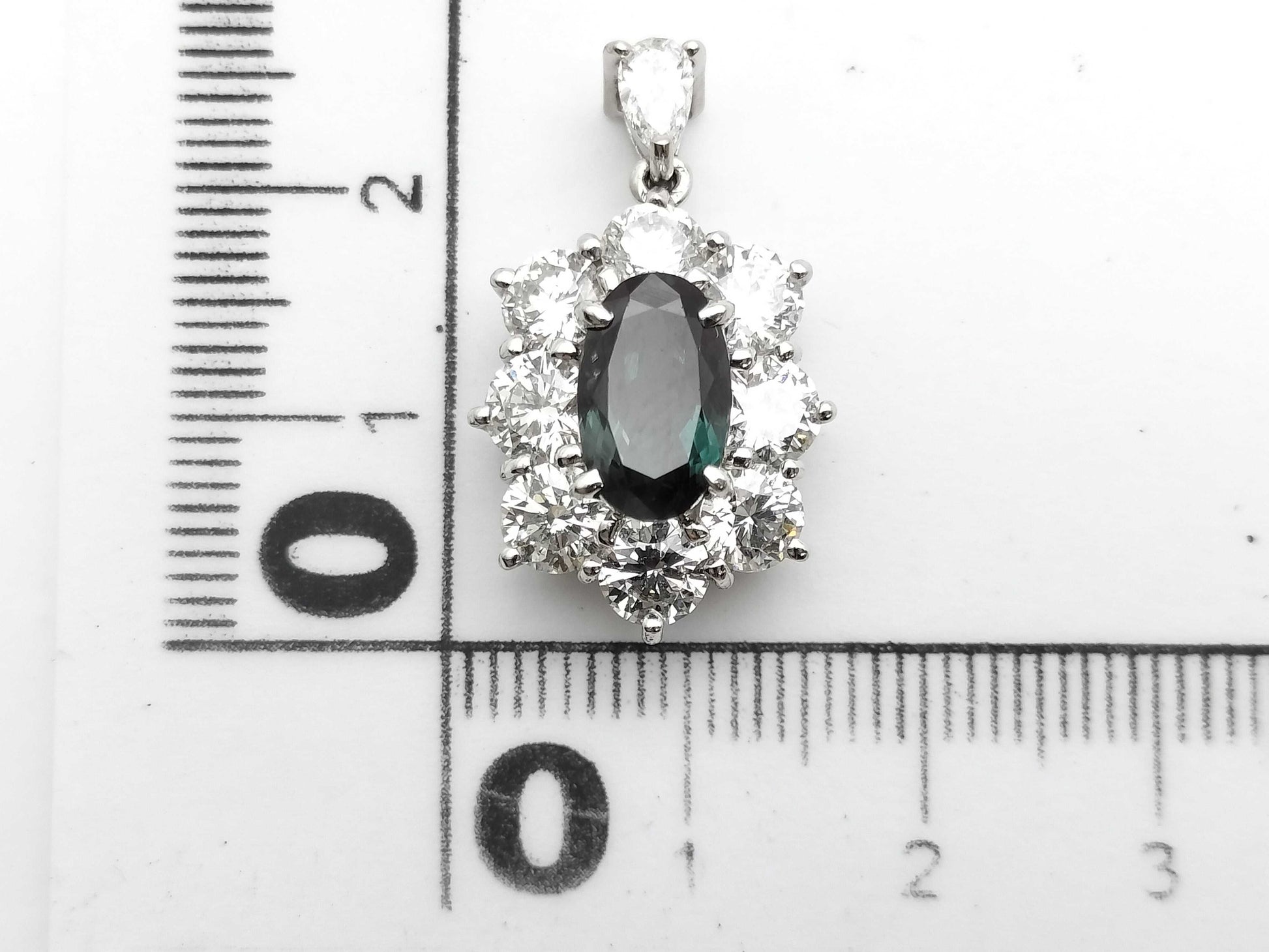 AX 2.194ct D 2.496ct/0.208ct PT900 6.3g Pendant Top 