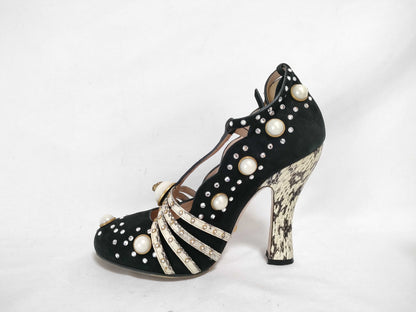 GUCCI GUCCI Tiger Head Python Pumps with Pearls