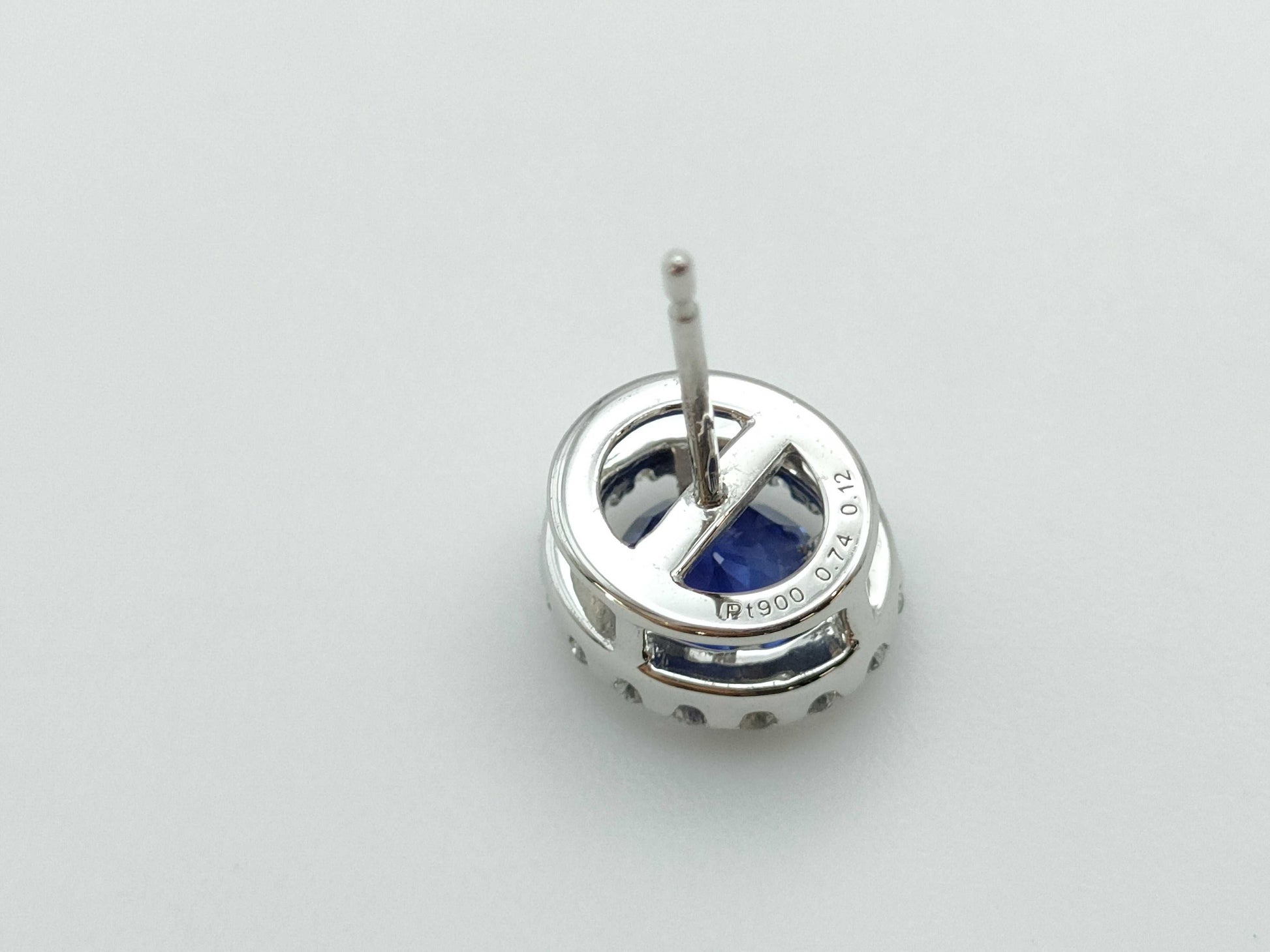 S0.97/0.74ct D0.12/0.12ct PT900 2.9g Earrings 