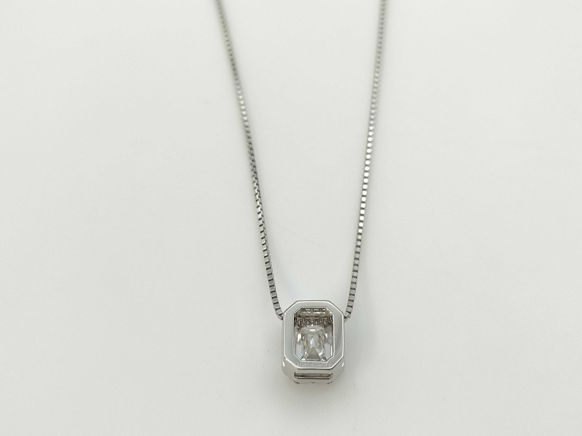 D0.717ct FD0.10ct PT900/850 4.2g Necklace 