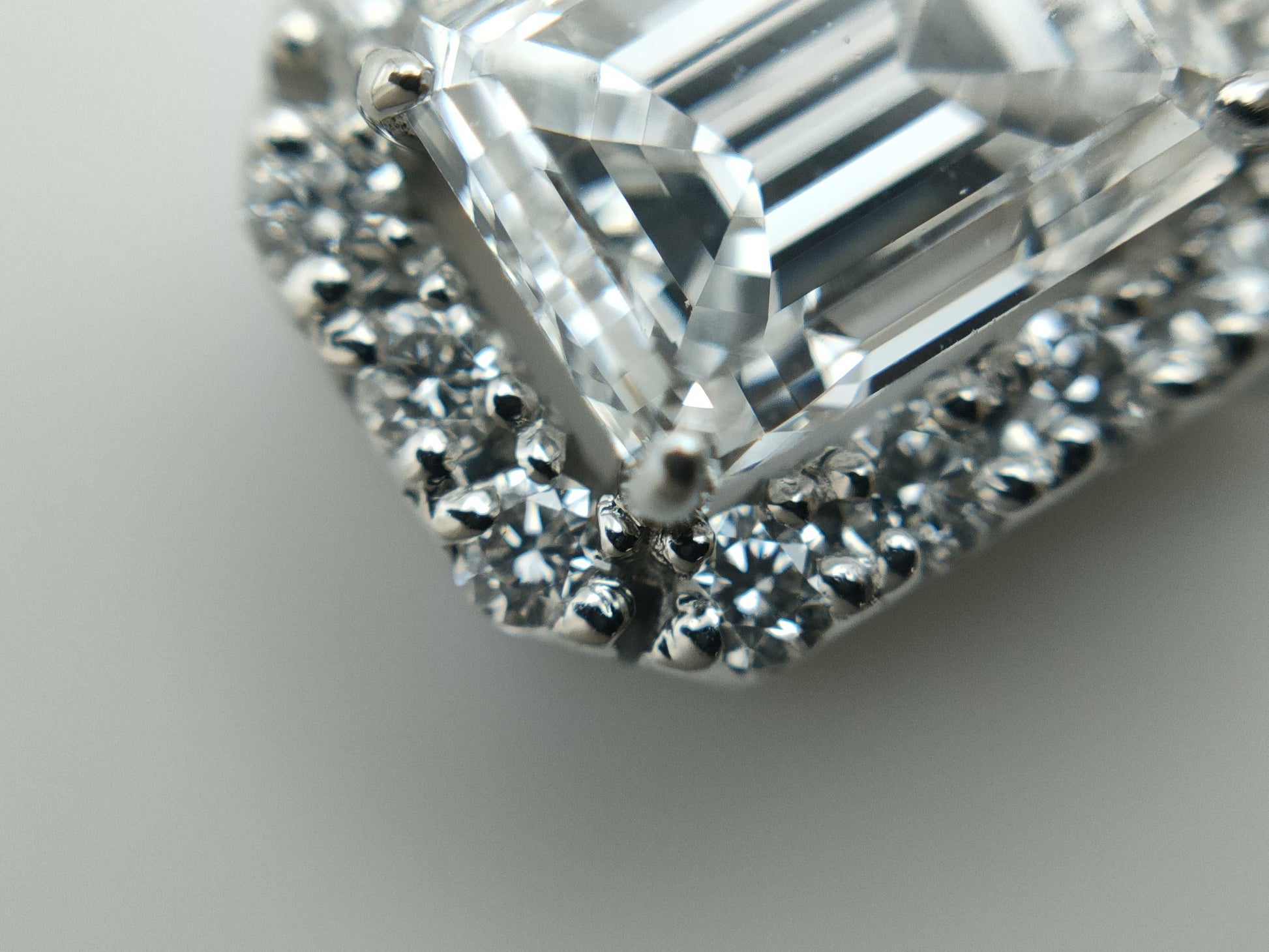 D0.717ct FD0.10ct PT900/850 4.2g Necklace 