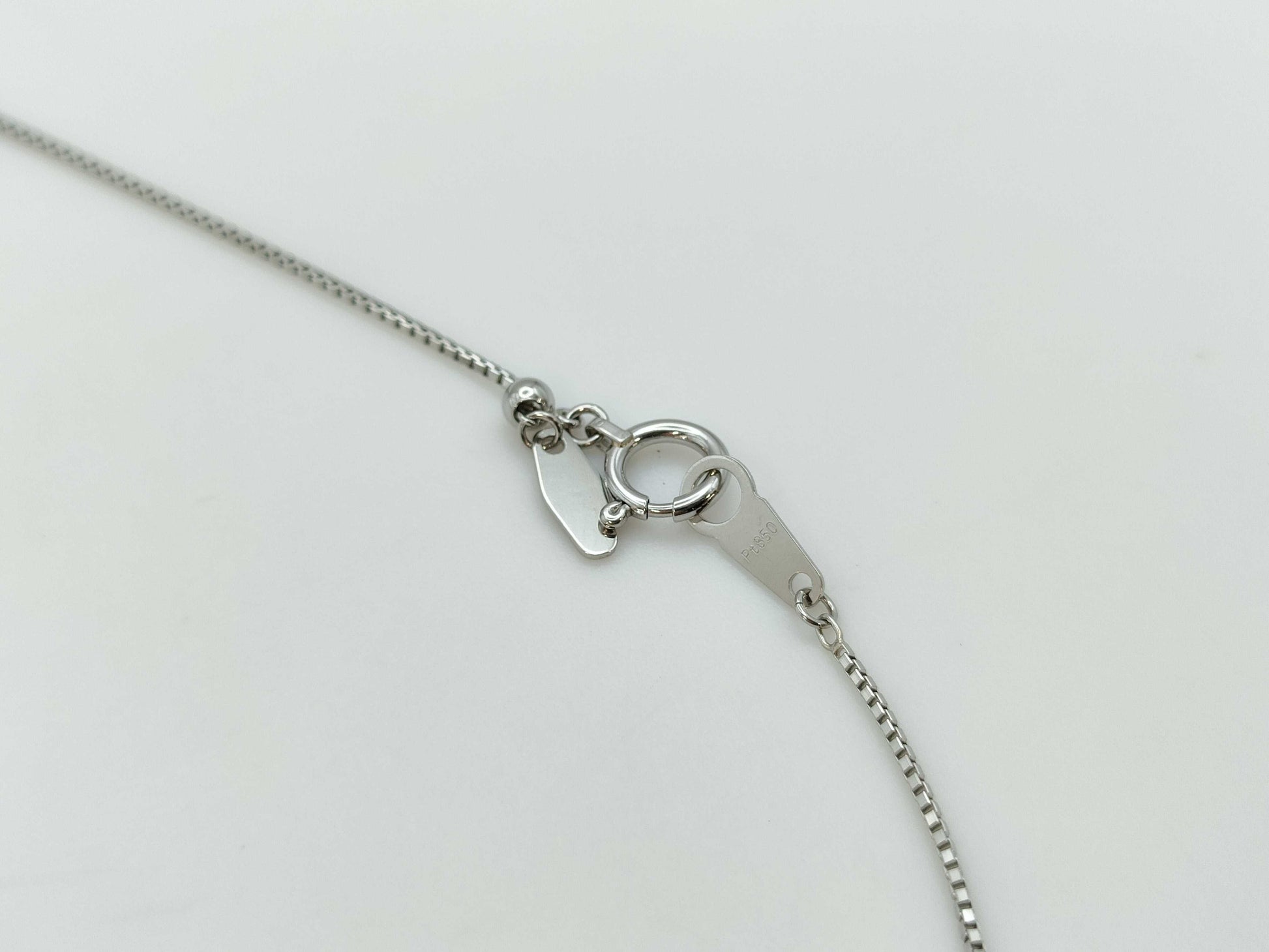 D0.717ct FD0.10ct PT900/850 4.2g Necklace 