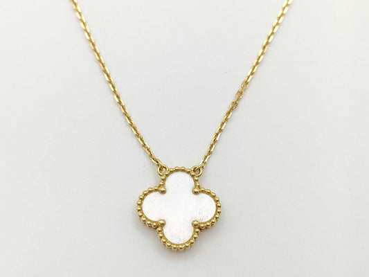 Van Cleef & Arpels Vintage Alhambra Mother-of-Pearl Necklace in Yellow Gold and Au750, 5.2g 