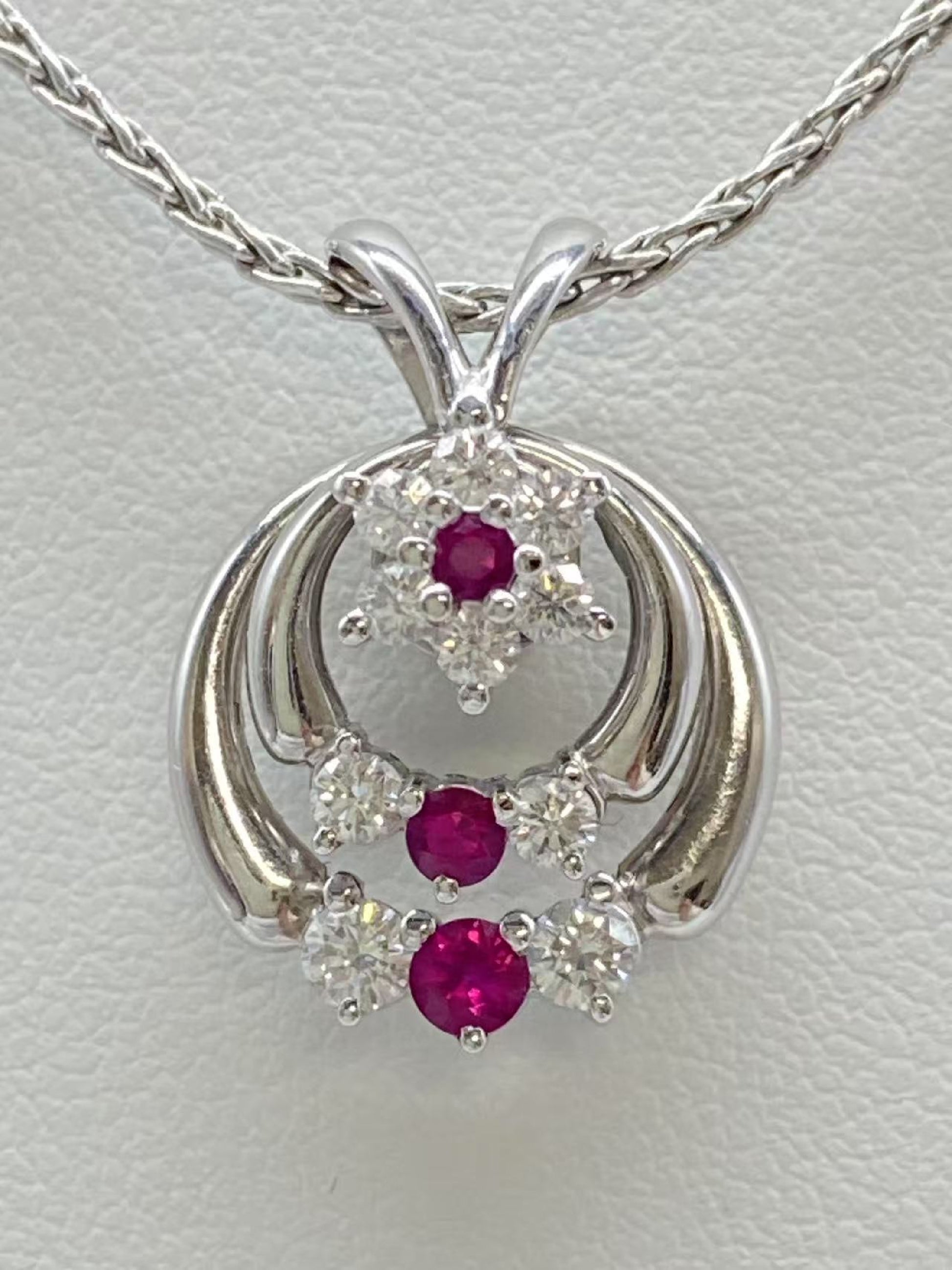 R0.19ct D0.41ct 750 9.7g Necklace 