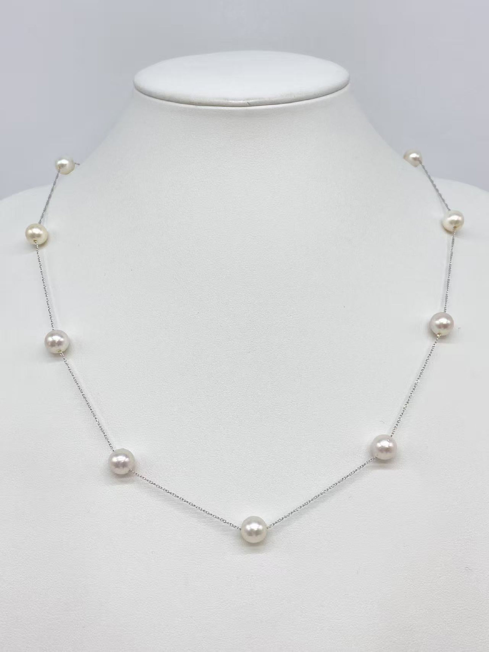 Pearl necklace, approximately 8.1-8.4mm, 10.4g, sterling silver 