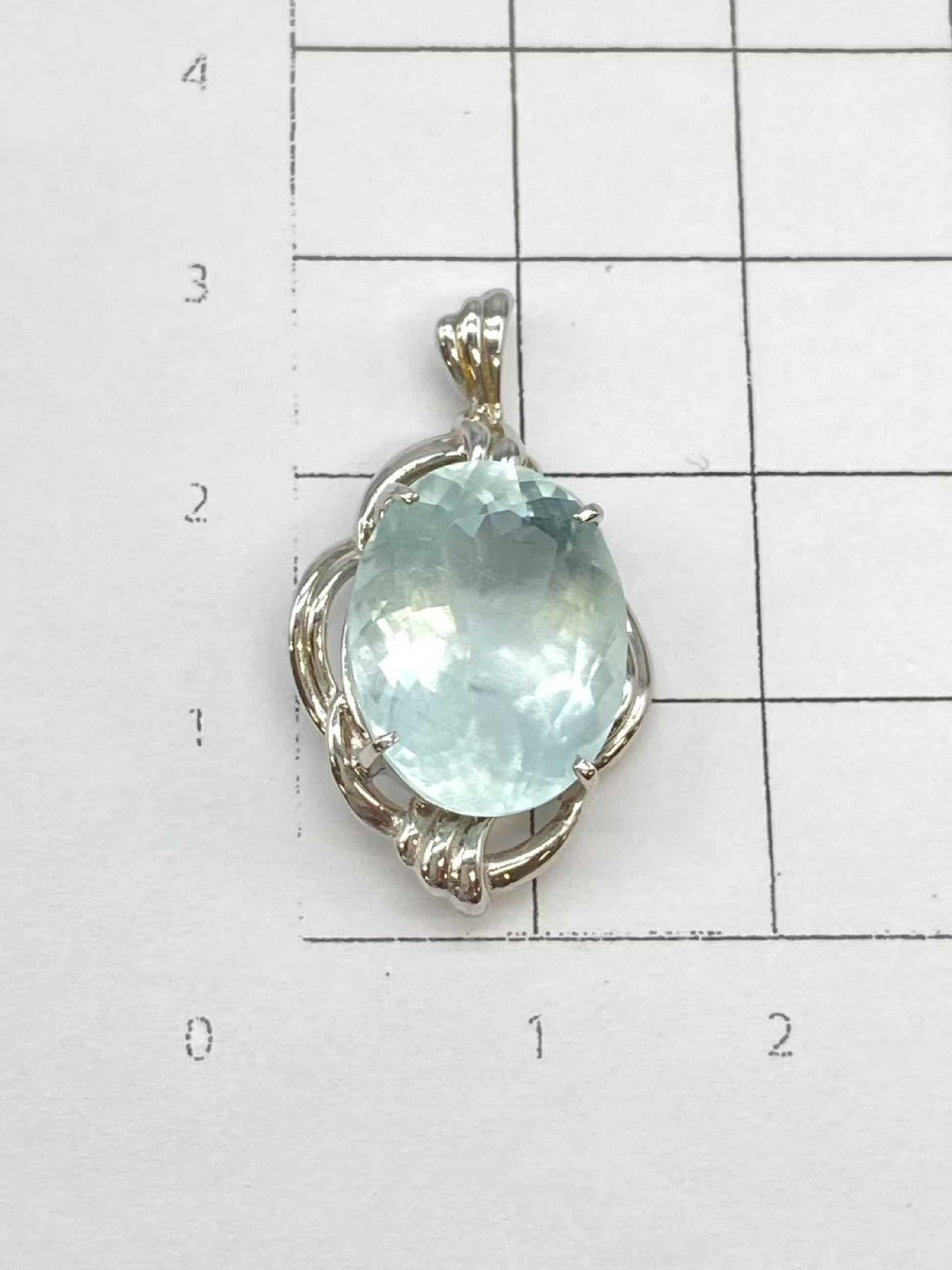 AQ8.16ct K18WG 4.6g Pendant Top 