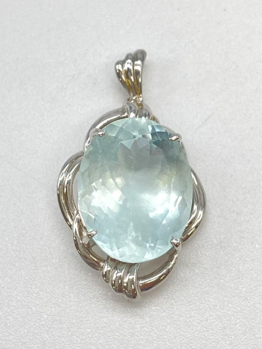 AQ8.16ct K18WG 4.6g Pendant Top 