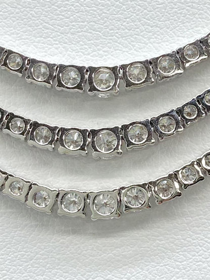R9.79ct D7.8ct 750 29.2g Necklace 
