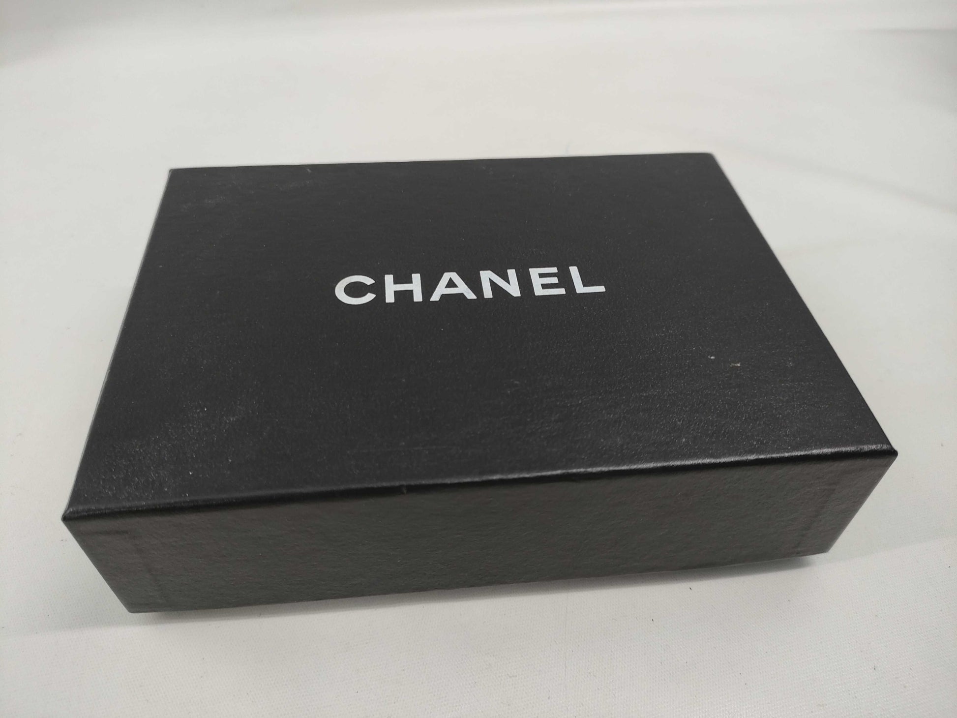 CHANEL Bicolor Lambskin Bifold Wallet