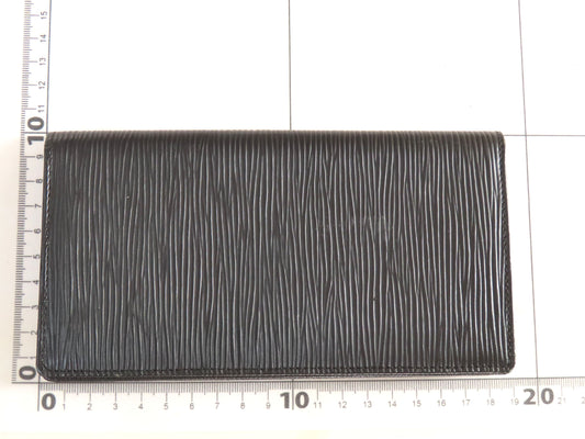 LOUIS VUITTON Epi LV Epi Porte Carte Credit Wallet M63212 Serial Number Unknown