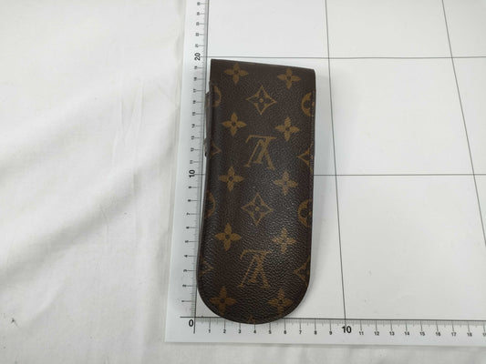LOUIS VUITTON M62970 Monogram LV Monogram Etui Lunette Lava M62970 Serial number unclear Other accessories