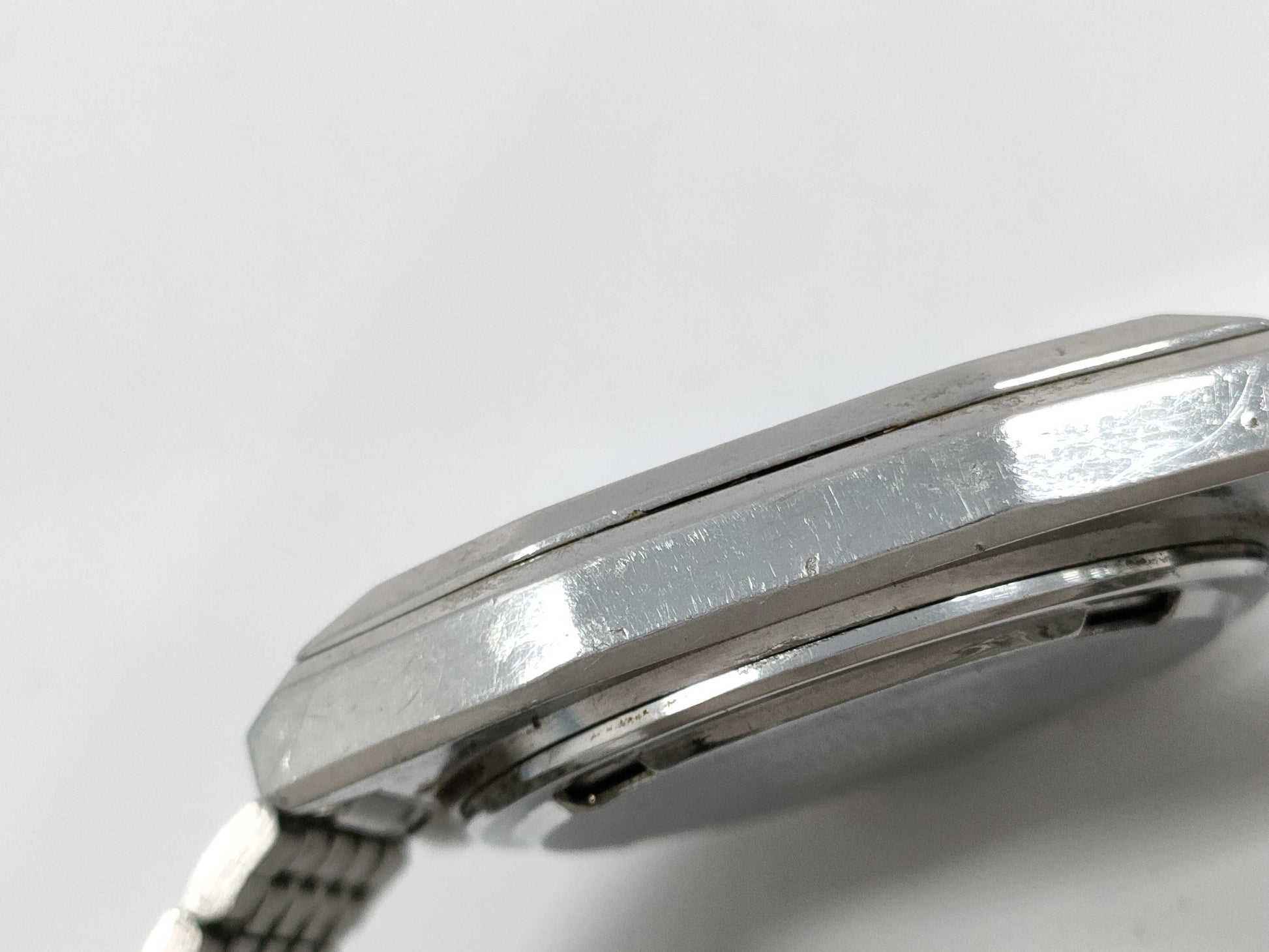 CITIZEN 4-082630Y 10800645 QZ Men's Watch, Not Working, No Operational Guarantee