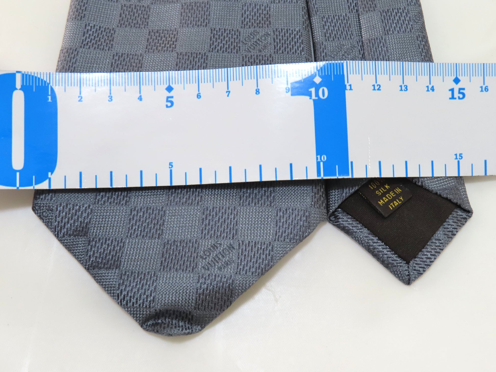 LOUIS VUITTON Damier LV Cravate Damier Classic M78754 Wallet with Unknown Serial Number