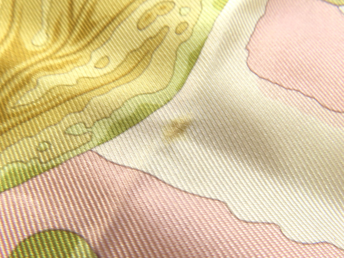Salvatore Ferragamo Silk Scarf Ivory x Pink Scarf