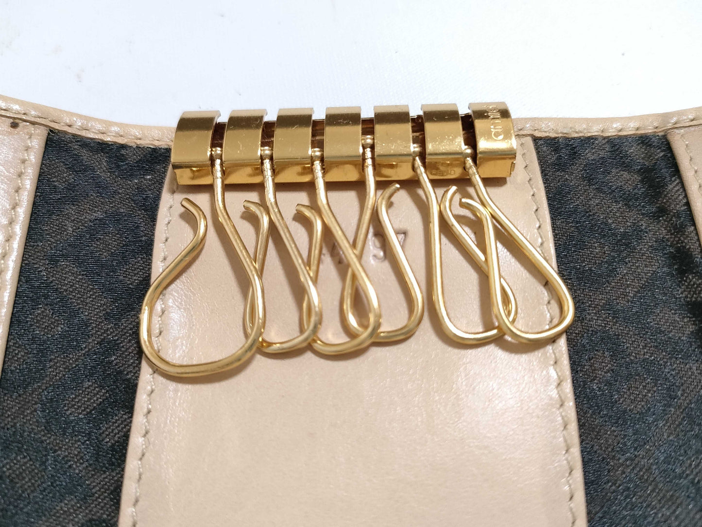BALLY Leather 6-Key Case, Beige
