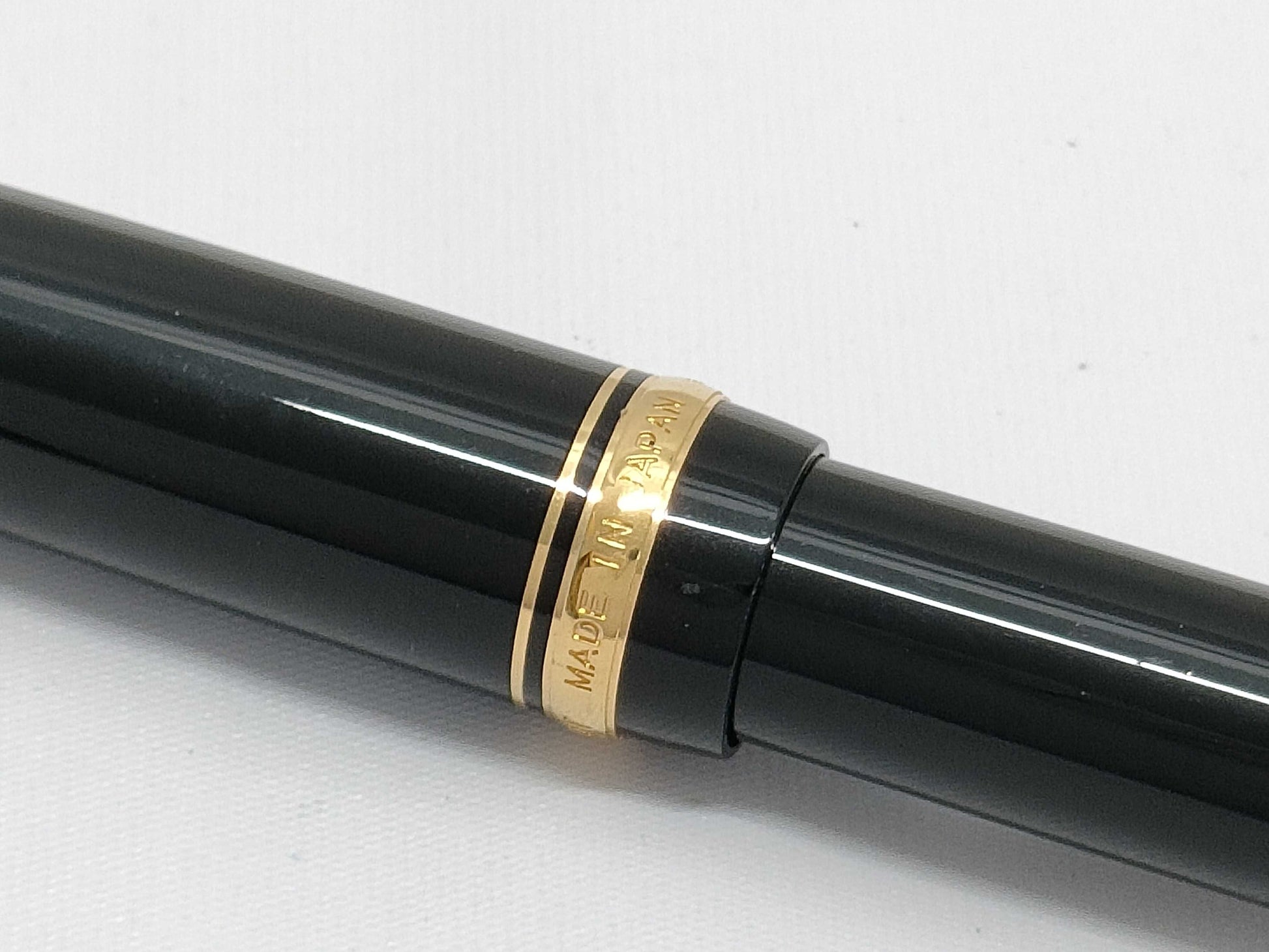 Pilot 14K585 Fountain Pen Pens & Fountain Pens
