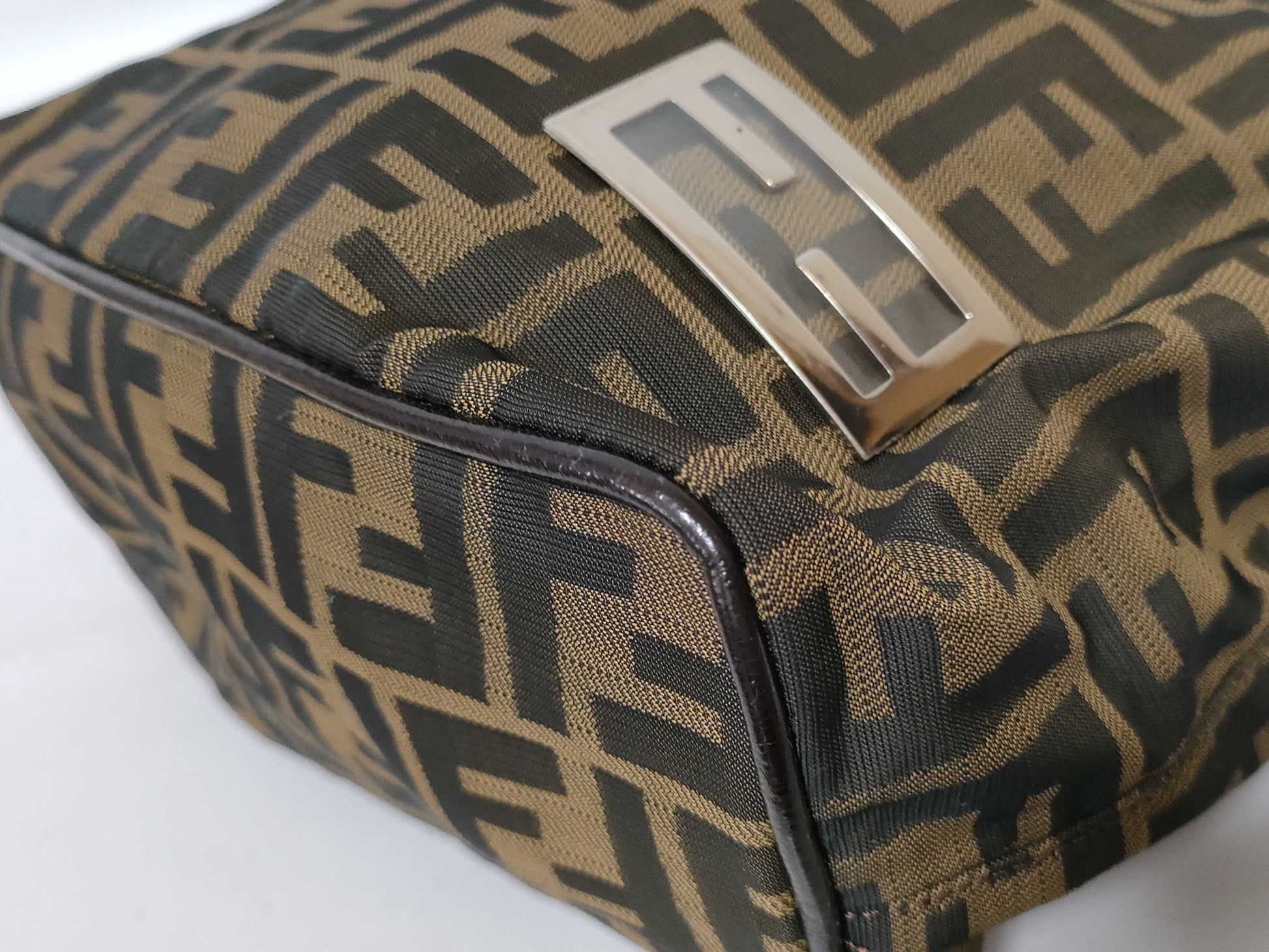 FENDI Zucca Canvas One-Shoulder Bag 4276/26637/009 Brown