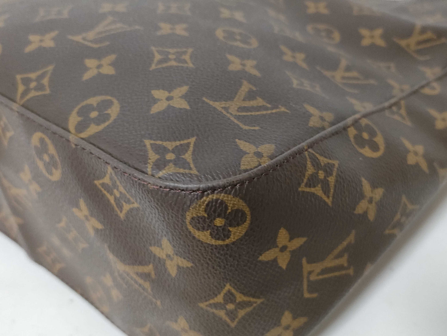 LOUIS VUITTON M51145 Monogram LV Monogram Looping GM M51145 MI1010 Shoulder Bag