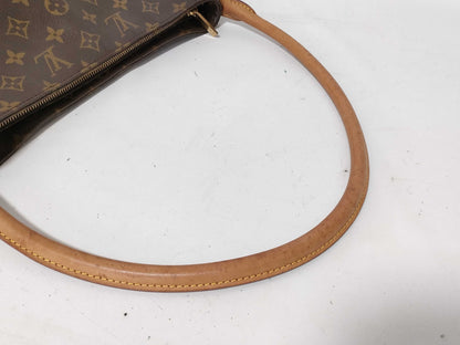 LOUIS VUITTON M51145 Monogram LV Monogram Looping GM M51145 MI1010 Shoulder Bag