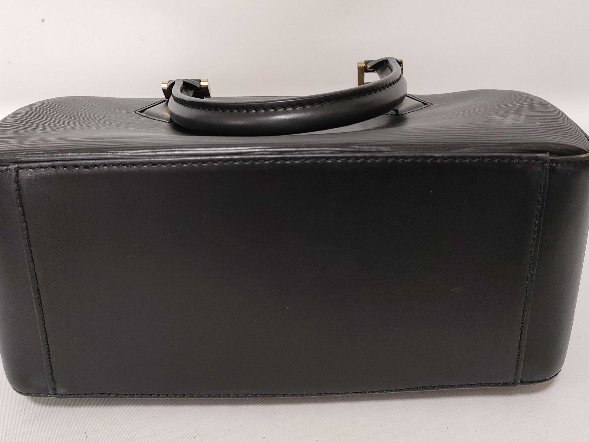 LOUIS VUITTON M52042 Epi Leather LV Epi Sablon M52042 TH0919 Handbag