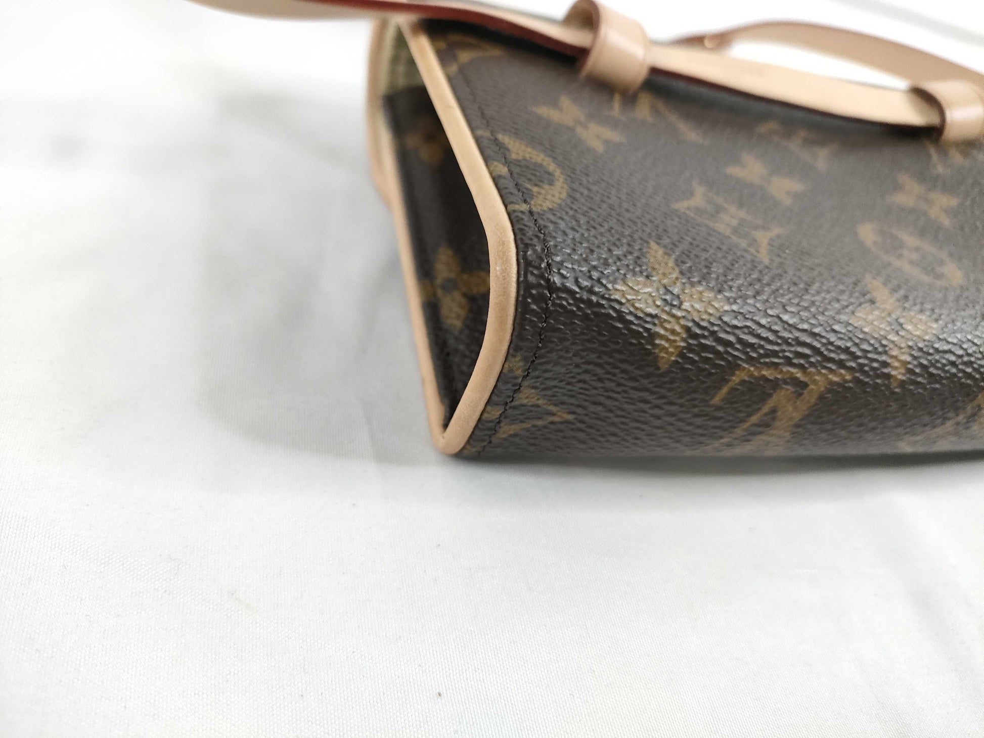 LOUIS VUITTON M51855 Monogram LV Monogram Pochette Florentine M51855 FL1019 Shoulder Bag